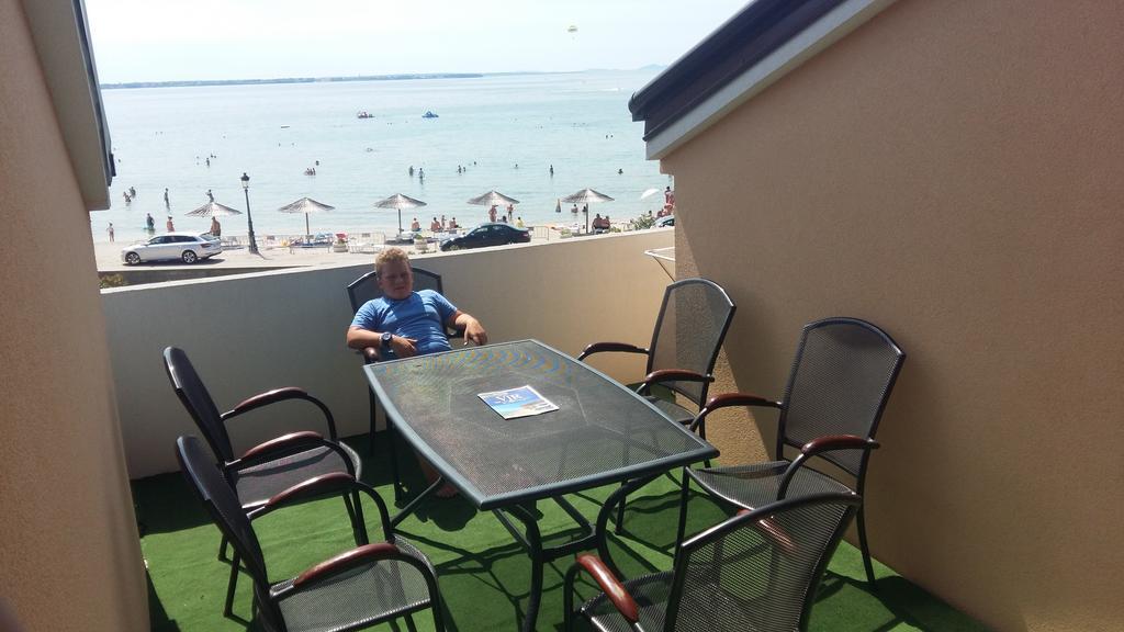 Morska Vila Apartment Vir Εξωτερικό φωτογραφία