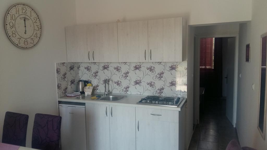 Morska Vila Apartment Vir Εξωτερικό φωτογραφία