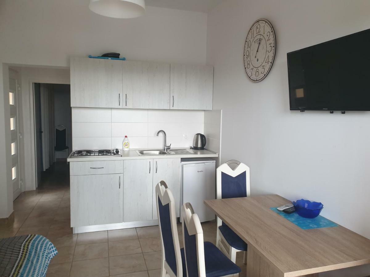 Morska Vila Apartment Vir Εξωτερικό φωτογραφία