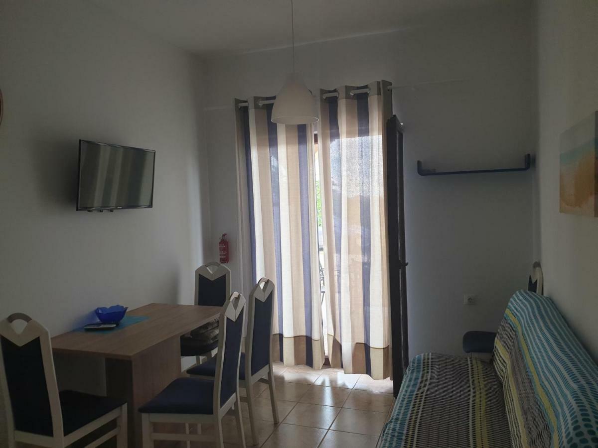 Morska Vila Apartment Vir Εξωτερικό φωτογραφία